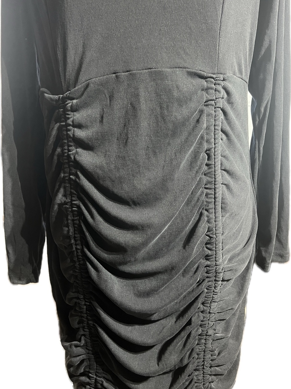 Amaryllis Black Long-Sleeve Ruched Front Bodycon Dress